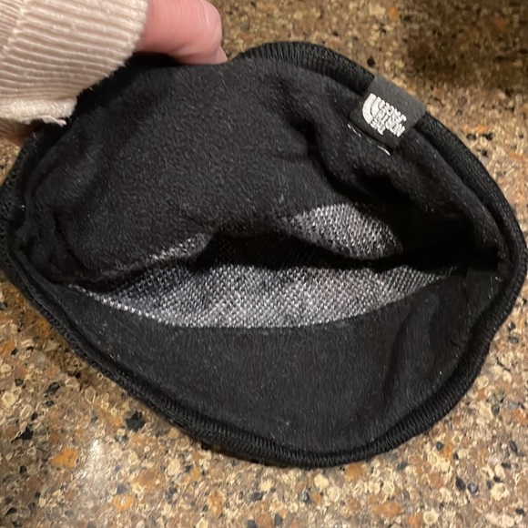 The North Face Black Gray Argyle Beanie Wool Blend Cap - Picture 3 of 6